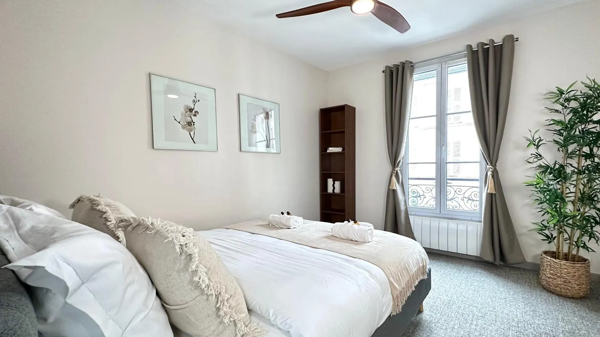 Apartment Spacious Flat Near Porte De Versailles Paris France